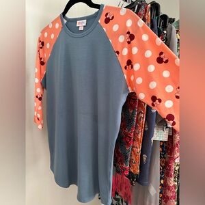 DISNEY shirt Size Small